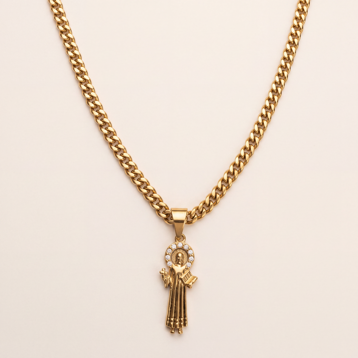 Chaîne Cubaine 6 mm + pendentif Saint Benoît
