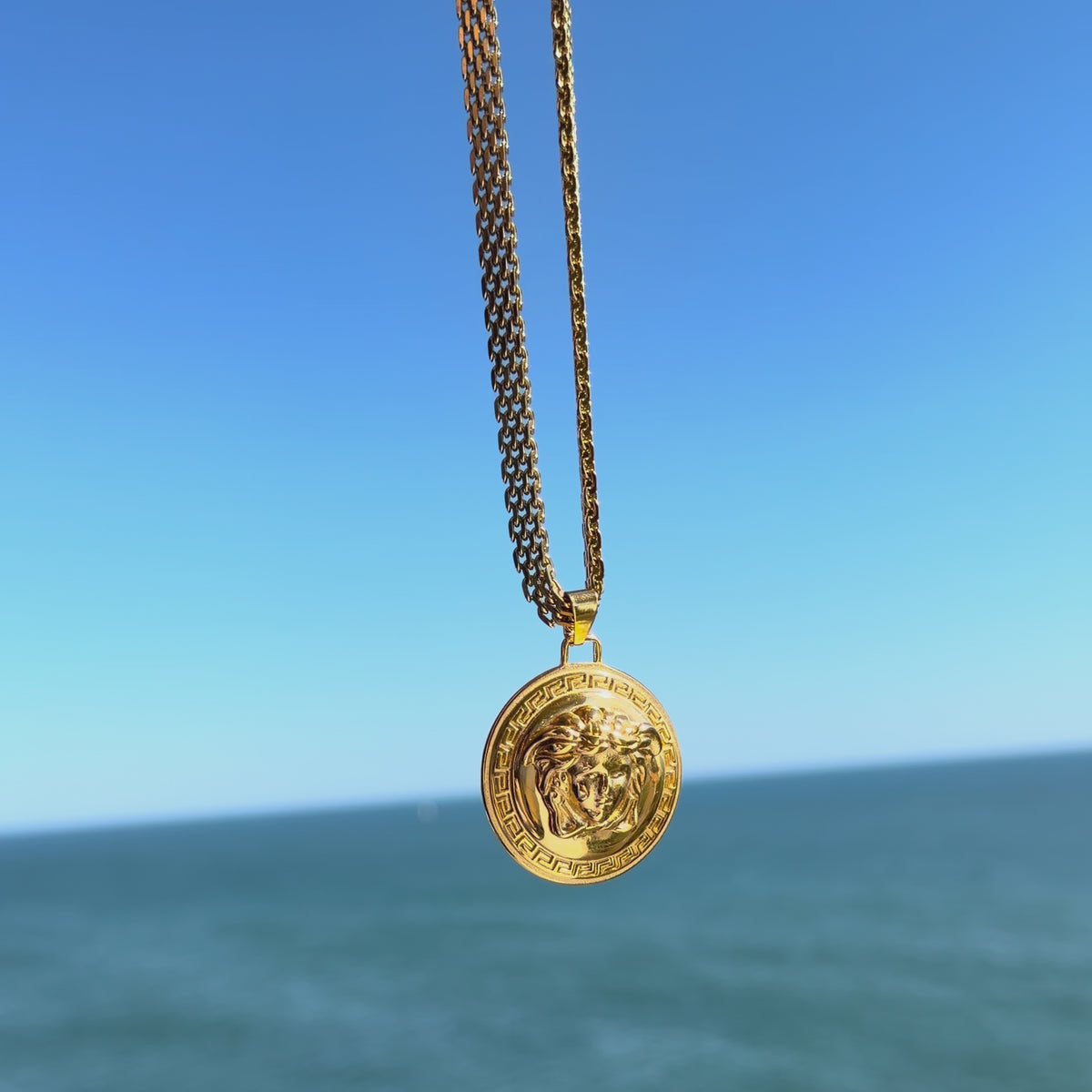 CHAÎNE MAILLE ROYALE 6 MM + PENDENTIF MEDUSA GRECA